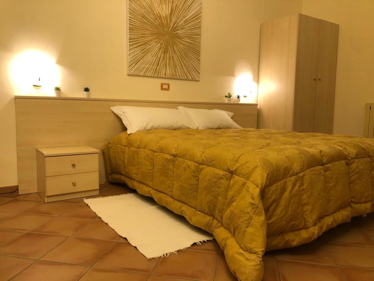 Hotel Di Rocco Loreto Aprutino Bagian luar foto